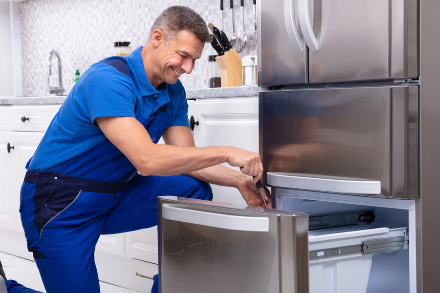 Common Signs Your Refrigerator Needs Professional Repair Brooklyn, NY