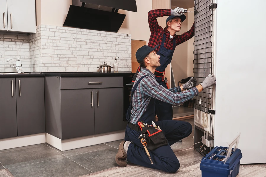 Common Signs Your Refrigerator Needs Professional Repair in Brooklyn, NY