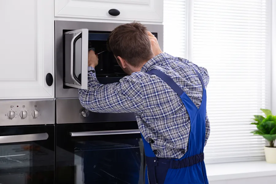 Troubleshooting Microwave Heating Problems And Solutions in Brooklyn, NY